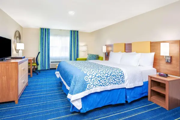 Arya Inn & Suites